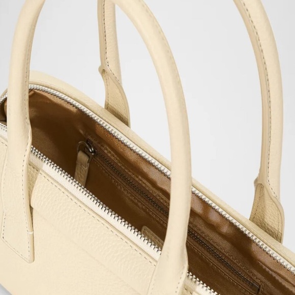 BRAND NEW Staud The Dude bag - Picture 3 of 3